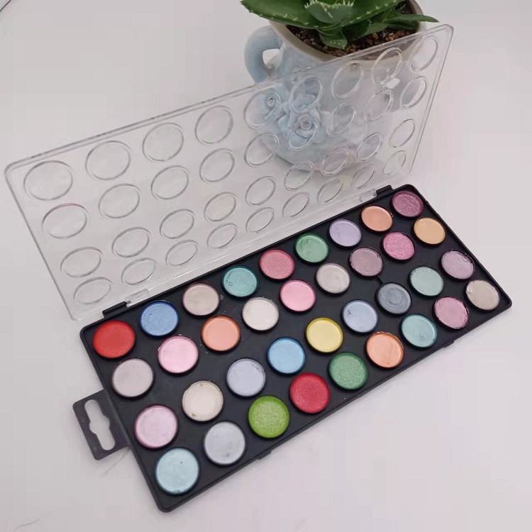 Какъв е ценовият диапазон за 36 Color Set Sparkle Watercolor?